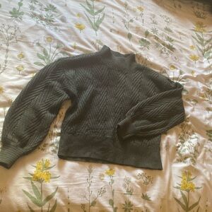 Pink Rose cropped sweater